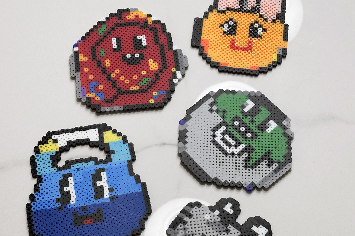 Colourful finished bead art designs